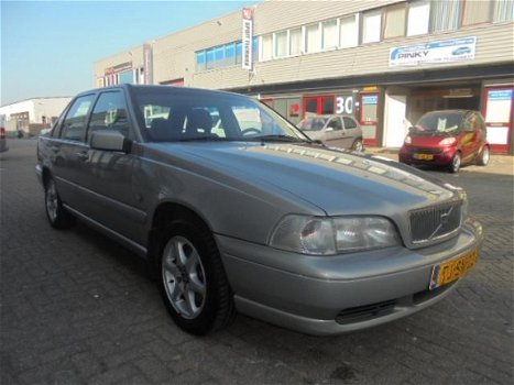 Volvo S70 - 2.5i Europa ( AIRCO+CR, CONTRL+STUURBEKR ) - 1