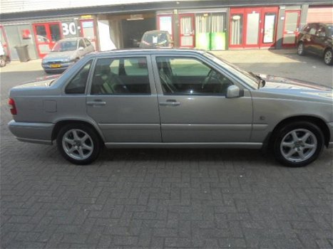 Volvo S70 - 2.5i Europa ( AIRCO+CR, CONTRL+STUURBEKR ) - 1