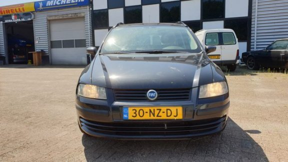 Fiat Stilo Multi Wagon - 1.6-16V Active Nette en perfect rijdende Stilo Wagon Airco elct paket - 1