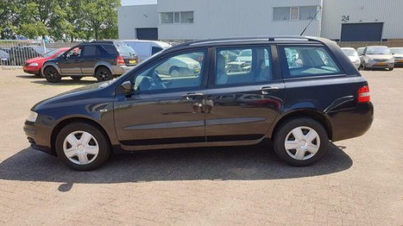 Fiat Stilo Multi Wagon - 1.6-16V Active Nette en perfect rijdende Stilo Wagon Airco elct paket - 1