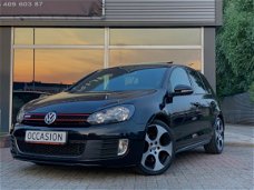 Volkswagen Golf - 211PK+