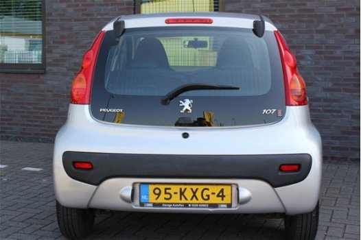 Peugeot 107 - 1.0-12V Sublime - 1