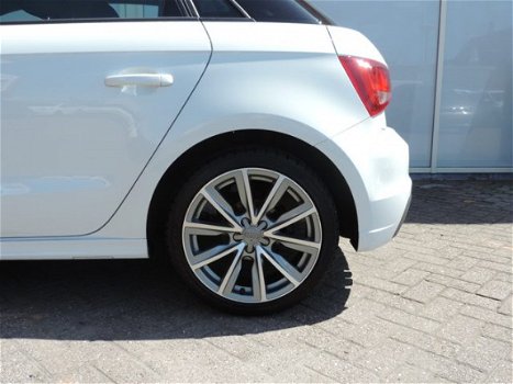 Audi A1 Sportback - 1.4 TFSI CoD 141pk. Pro line S (S-line, xenon, navi, clima) - 1