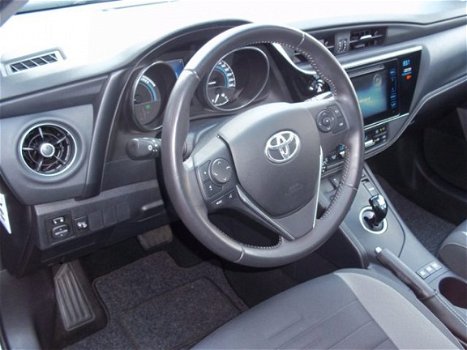 Toyota Auris Touring Sports - 1.8 Panorama Navi Face-lift model - 1
