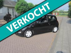 Renault Twingo - 1.2 16V Parisienne