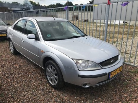 Ford Mondeo - 1.8-16V First Ed - 1