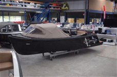 Corsiva 595Tender 20pk en trailer