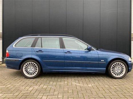 BMW 3-serie Touring - 325xi AWD, CLIMA, LEDER, LMV, APK, YOUNGTIMER, LMV - 1