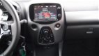 Toyota Aygo - 1.0 5-DRS X-PLAY CANVAS-DAK NAVIGATIE - 1 - Thumbnail