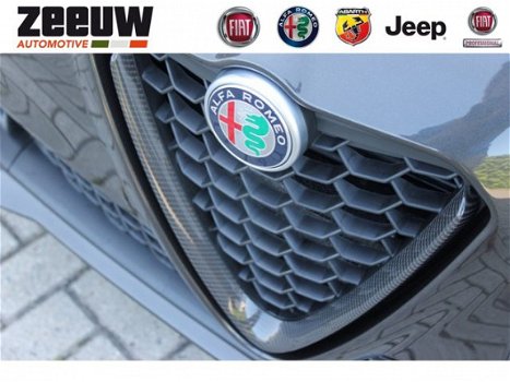 Alfa Romeo MiTo - Twin Air Turbo 100pk Urban Navi Clima Cruise 17