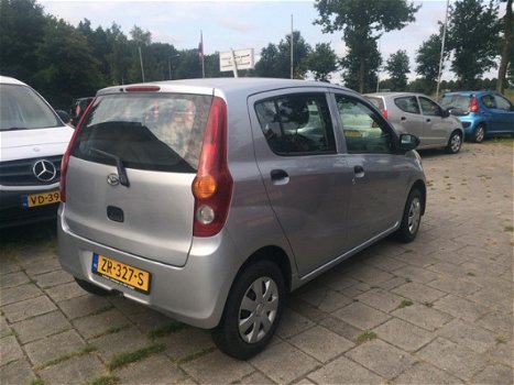 Daihatsu Cuore - 1.0 51KW 5D Trend Apk t/m 22-7-2020 - 1