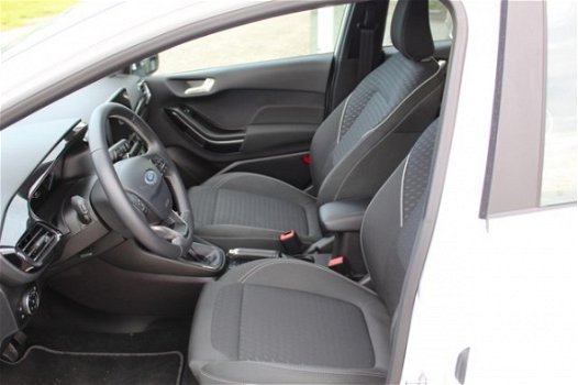 Ford Fiesta - 1.0-100pk EcoBoost Tit. Navigatie, Cruise control NIEUW MODEL - 1