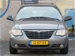 Chrysler Voyager - 2.8 CRD SE AUTOMAAT NIEUWE APK VANDAAG NOG RIJDEN - 1 - Thumbnail