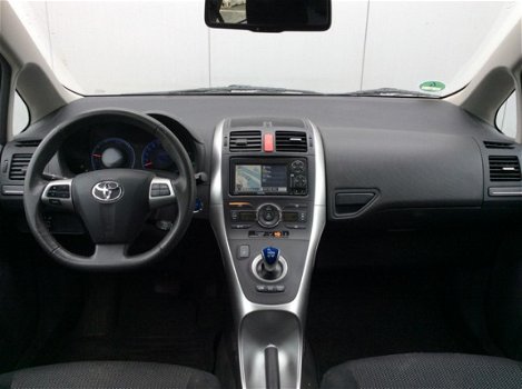 Toyota Auris - 1.8 Full Hybrid Dynamic Business Automaat - 1