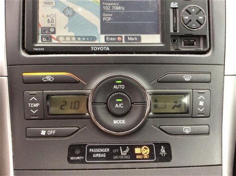 Toyota Auris - 1.8 Full Hybrid Dynamic Business Automaat - 1