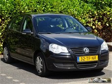 Volkswagen Polo - 1.4 16V 80pk Optive Airco,