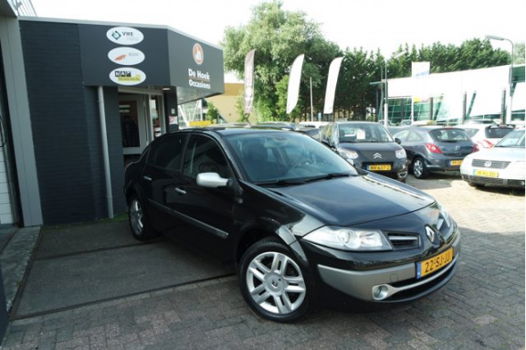 Renault Mégane - 1.6-16V GT Ac/\Ecc Cruise 2e Eig - 1