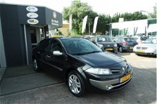 Renault Mégane - 1.6-16V GT Ac/\Ecc Cruise 2e Eig