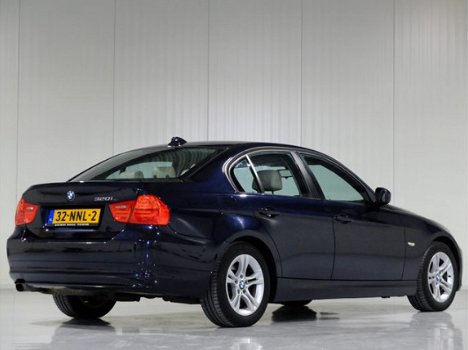 BMW 3-serie - 320i High Executive *Leder*Xenon*Navigatie*Klimaatreg - 1