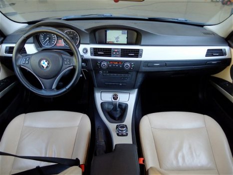 BMW 3-serie - 320i High Executive *Leder*Xenon*Navigatie*Klimaatreg - 1