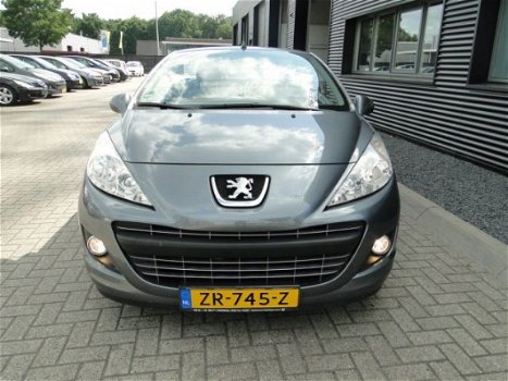 Peugeot 207 CC - 1.6 VTi Airco boekjes winterbanden - 1