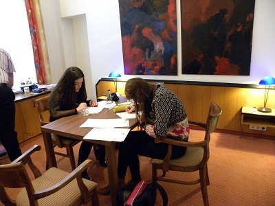 PRE- en Mid IB REVISION COURSES in Amsterdam - 1