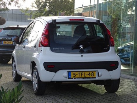 Peugeot 107 - 1.0 Access Accent 5- Deurs Airco AUX Nieuwstaat etc - 1