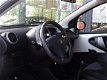 Peugeot 107 - 1.0 Access Accent 5- Deurs Airco AUX Nieuwstaat etc - 1 - Thumbnail