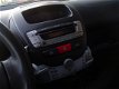 Peugeot 107 - 1.0 Access Accent 5- Deurs Airco AUX Nieuwstaat etc - 1 - Thumbnail