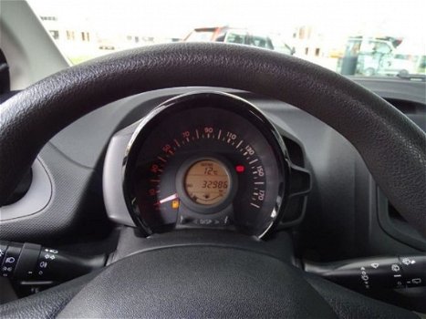 Peugeot 108 - 1.0 e-VTi Access LED Dagrij- verlichting MP3/ USB Audio Hill hold functie Start/ Stop - 1