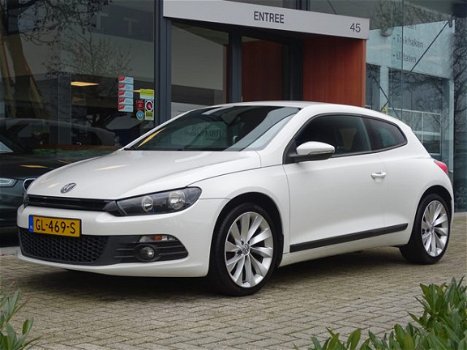 Volkswagen Scirocco - 2.0 TFSI Highline Cruise PDC Sportstoelen Climate etc - 1