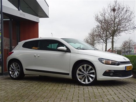 Volkswagen Scirocco - 2.0 TFSI Highline Cruise PDC Sportstoelen Climate etc - 1