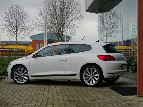 Volkswagen Scirocco - 2.0 TFSI Highline Cruise PDC Sportstoelen Climate etc - 1