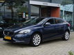 Volvo V40 - 1.6 T2 Momentum Navigatie Bluetooth PDC etc - 1 - Thumbnail