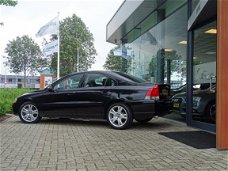 Volvo S60 - 2.4 Drivers Edition Automaat Facelift Xenon Navi Leder PDC etc