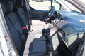 Ford Transit Connect - 1.5 TDCI 120 pk L2 Trend Navigatie met camera, L en R schuifdeur, Led in laad - 1 - Thumbnail