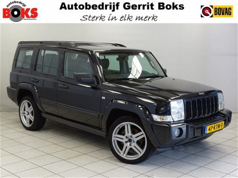 Jeep Commander - 3.0 V6 CRD Laredo Airco Navigatie 7-Persoons PDC 20