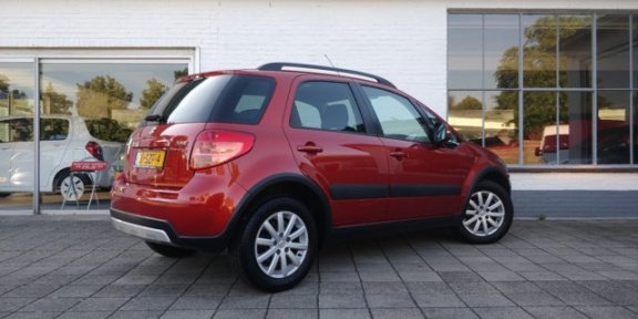 Suzuki SX4 - 1.6 exclusive 120pk - 1