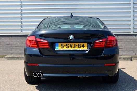 BMW 5-serie - 520d High Executive + RIJKLAAR PRIJS-GARANTIE Leder interieur Schuifdak Head up - 1