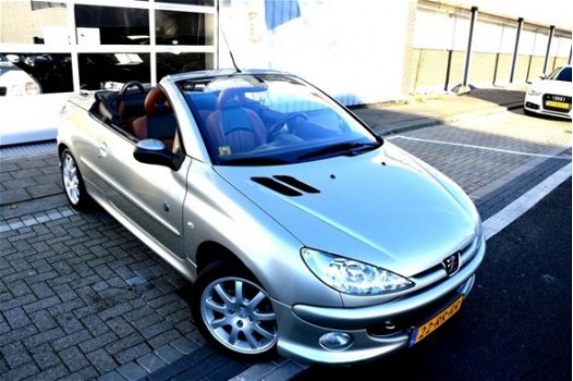 Peugeot 206 CC - 2.0-16V Roland Garros ECC/LMV-15/COGNAC LEER - 1