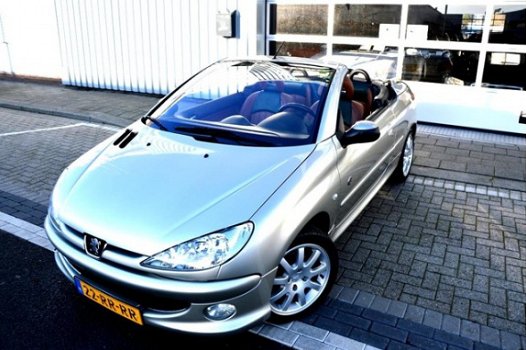 Peugeot 206 CC - 2.0-16V Roland Garros ECC/LMV-15/COGNAC LEER - 1