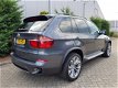 BMW X5 - 4.0d 306pk Exe. Sport Pakket |Panorama|Leder|Navi|NAP - 1 - Thumbnail