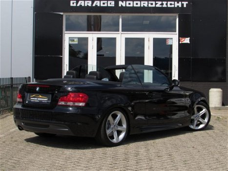 BMW 1-serie Cabrio - 118i M-Sport pakket XENON|LEDER|CRUISE CONTROL|STOELVERWARMING|PDC|18 INCH - 1