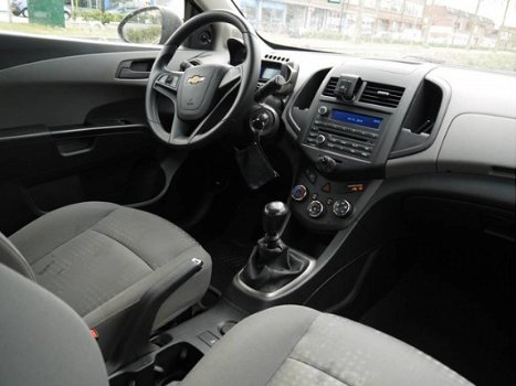 Chevrolet Aveo - 1.2 LS - Airco - 1