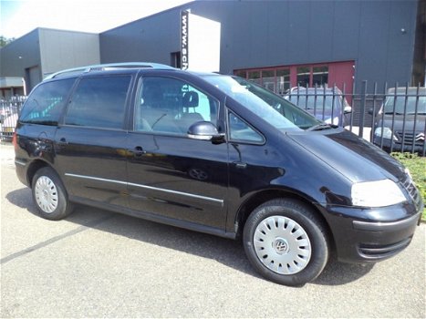 Volkswagen Sharan - 2.0 Comfortline 7 persoons - 1