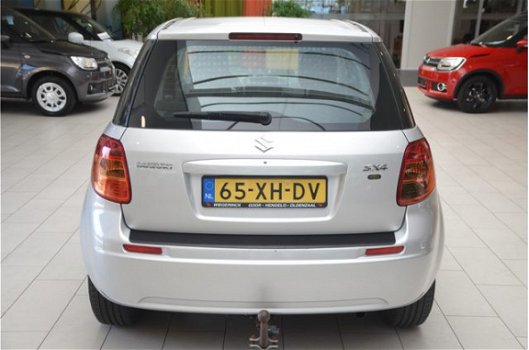 Suzuki SX4 - 1.6 Exclusive [TREKHAAK | AIRCO | STUURWIELBEDIENING] - 1