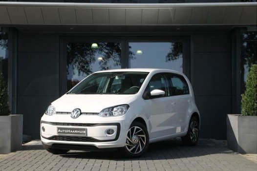 Volkswagen Up! - 1.0 BMT move up | € 2.000 voordeel | Airco | Cruise Control | Bluetooth | PDC | DAB - 1