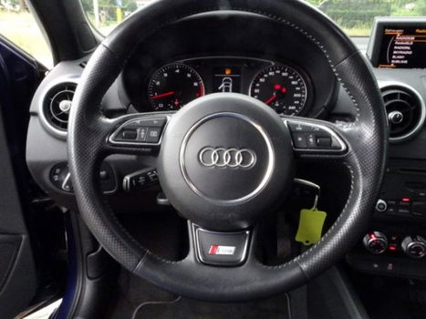 Audi A1 - 1.2 TFSI Pro Line S Bi-Xenon / Navigatie - 1