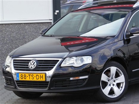 Volkswagen Passat Variant - 1.9 TDI Sportline NAVI CLIMA (bj2007) - 1