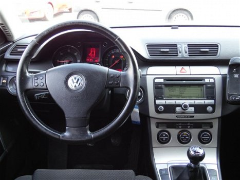 Volkswagen Passat Variant - 1.9 TDI Sportline NAVI CLIMA (bj2007) - 1